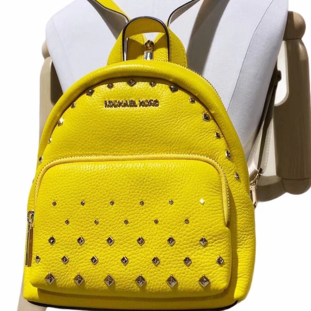 Bundle Michael Kors Convertible Backpack + wallet - Picture 16 of 16